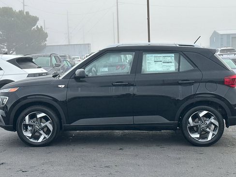 New 2026 Hyundai Venue SEL image 7