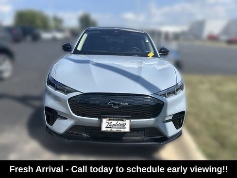 Used 2025 Ford Mustang Mach-E Premium w/ Sport Appearance Package AWD/4WD image 2