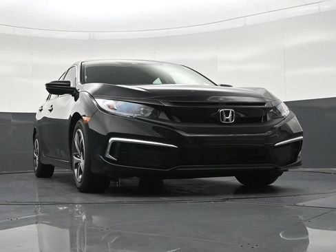Used 2019 Honda Civic LX image 28