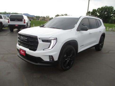 Used 2026 GMC Acadia Elevation w/ Black Edition AWD/4WD image 13