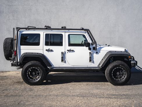 Used 2017 Jeep Wrangler Unlimited Sport w/ Quick Order Package 24S image 6