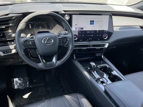 Used 2024 Lexus RX 350 Premium w/ Convenience Package FWD image 6