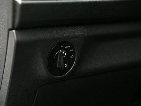 Used 2019 Volkswagen Jetta S FWD image 9