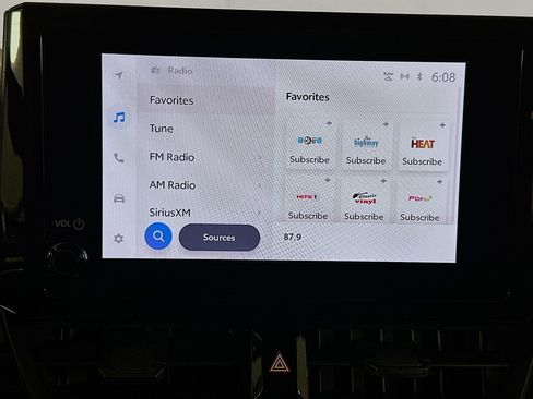 Used 2023 Toyota Corolla LE image 19