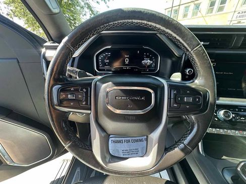 Used 2022 GMC Sierra 1500 Denali AWD/4WD image 14