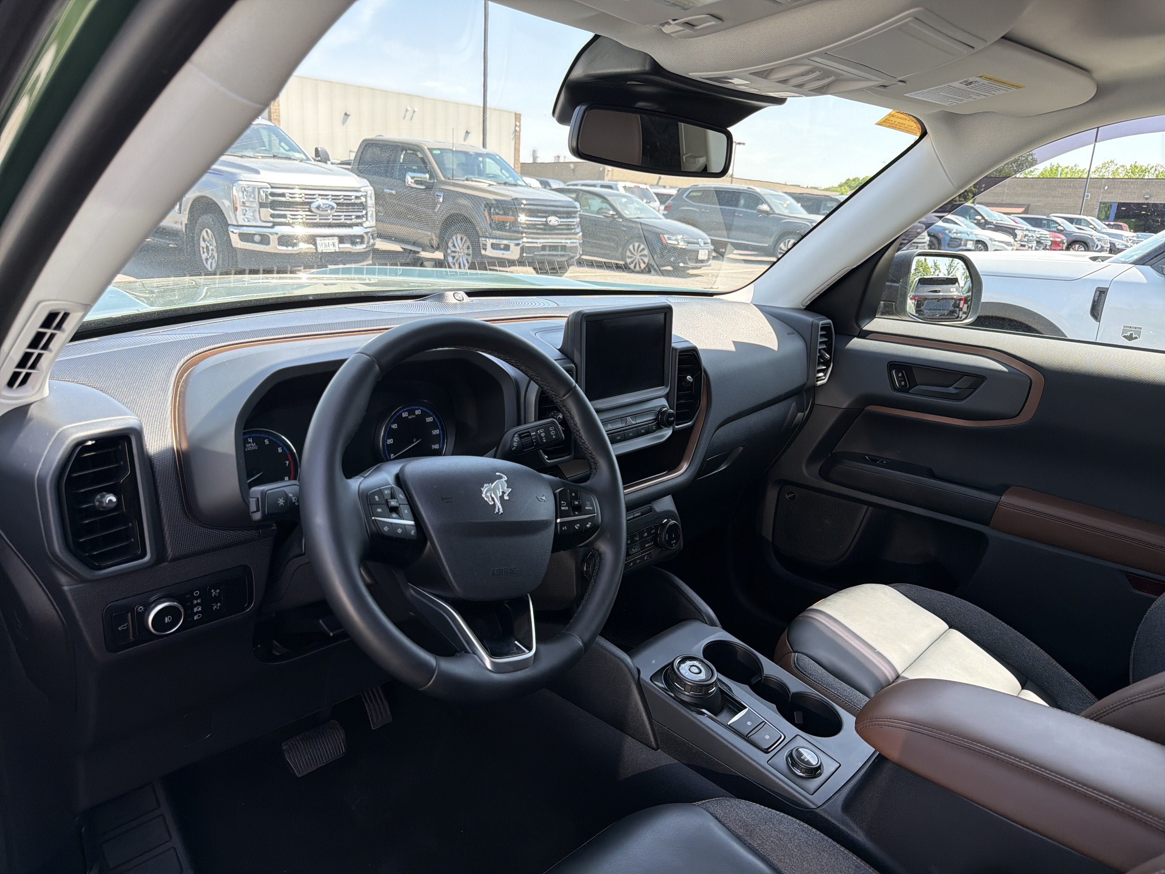 Used 2024 Ford Bronco Sport Outer Banks w/ Tech Package AWD/4WD image 9