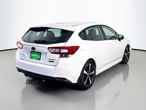 Used 2018 Subaru Impreza 2.0i Sport image 10