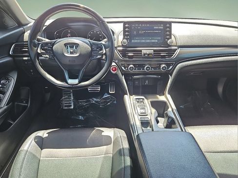 Used 2020 Honda Accord Sport image 15