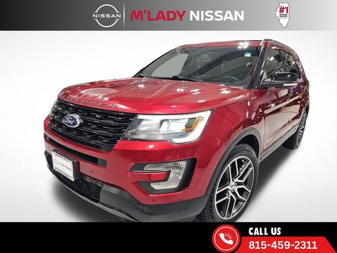 Used 2017 Ford Explorer Sport image 2
