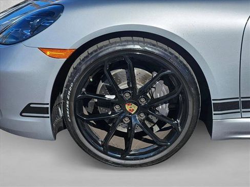 Used 2025 Porsche 718 Boxster image 19