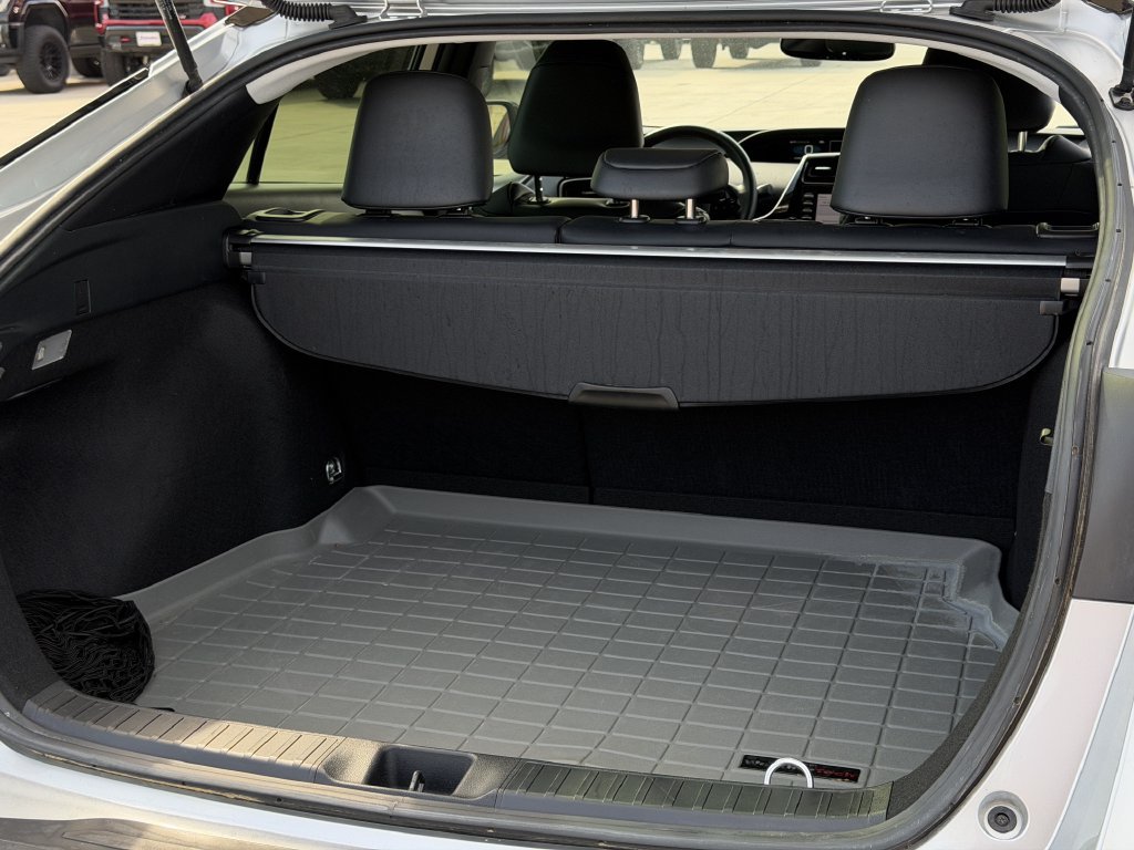 Used 2022 Toyota Prius FWD image 27