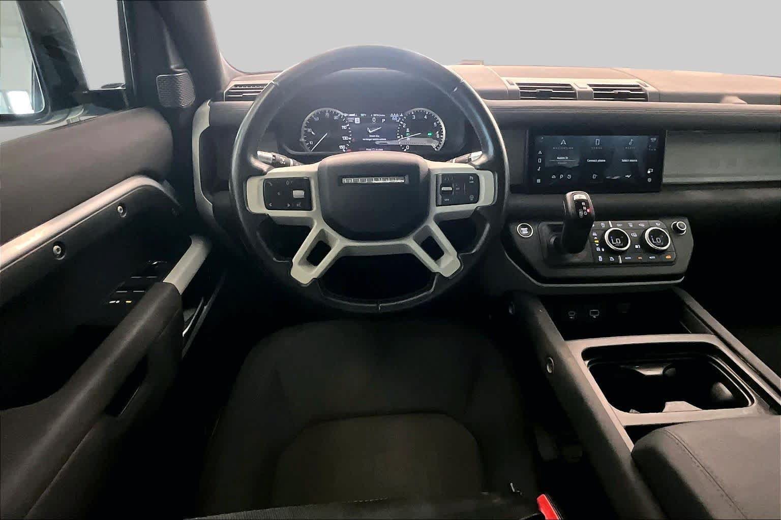 Used 2022 Land Rover Defender 110 AWD/4WD image 5