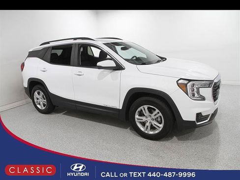 Used 2023 GMC Terrain SLE w/ Driver Convenience Package FWD image 1