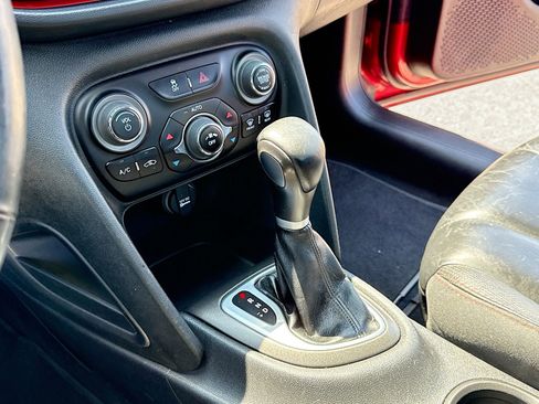 Used 2015 Dodge Dart GT w/ Sun/Sound Group FWD image 10