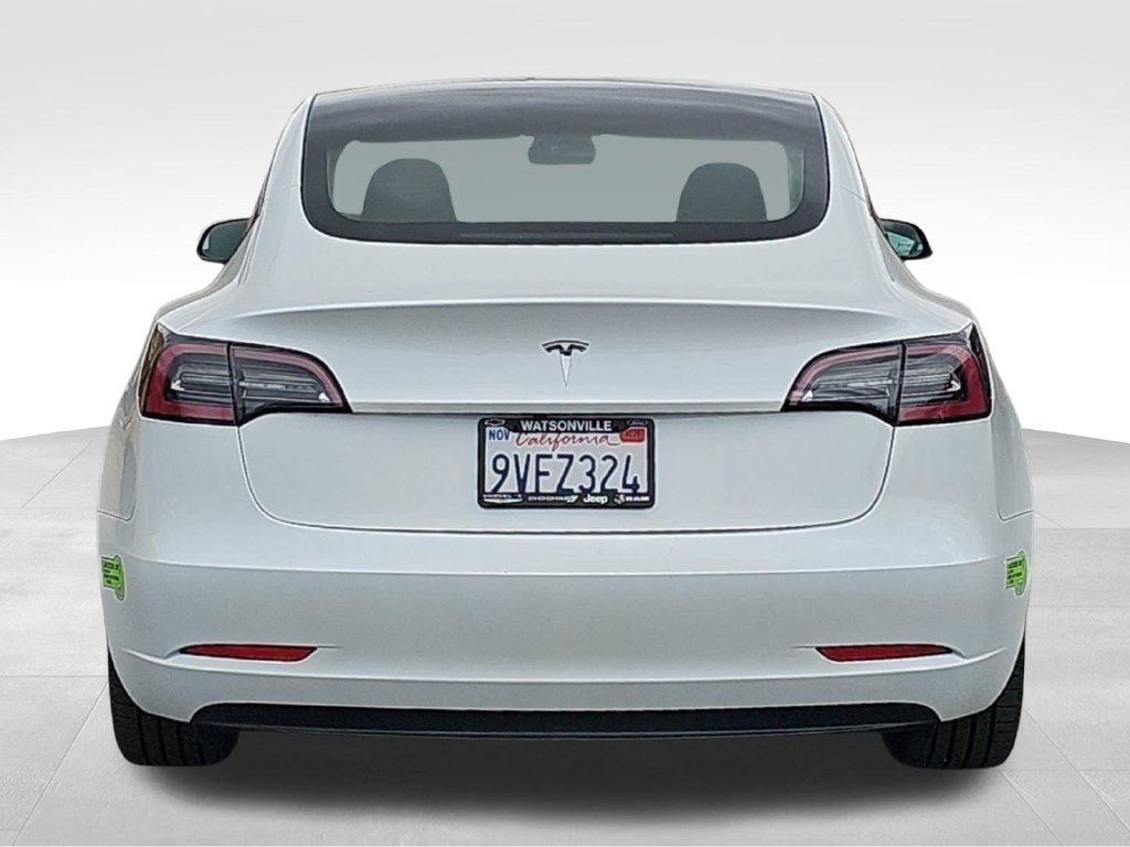Used 2023 Tesla Model 3 Standard Range RWD image 4