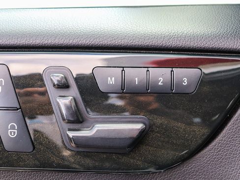 Used 2016 Mercedes-Benz GL 450 4MATIC image 25