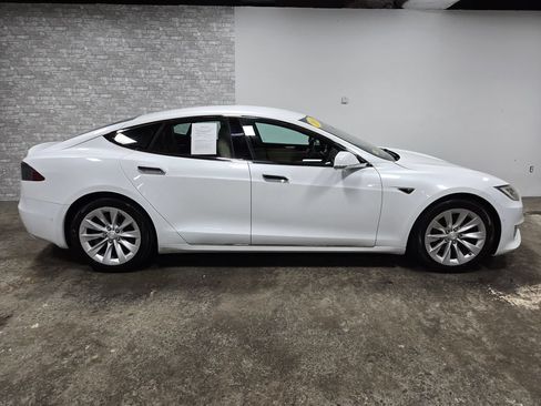 Used 2016 Tesla Model S 75 RWD image 3