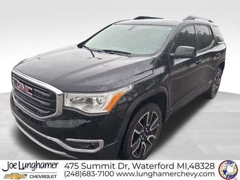 Used 2019 GMC Acadia SLT w/ Black Edition image 8