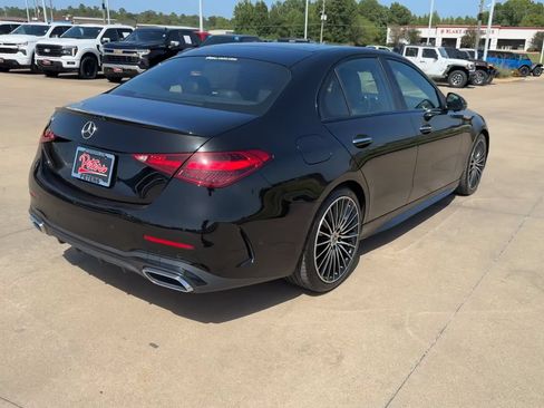 Used 2023 Mercedes-Benz C 300 Sedan image 8