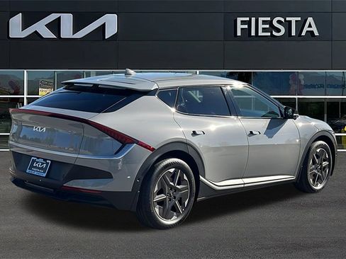 New 2025 Kia EV6 Light w/ Light LR Technology Package image 4