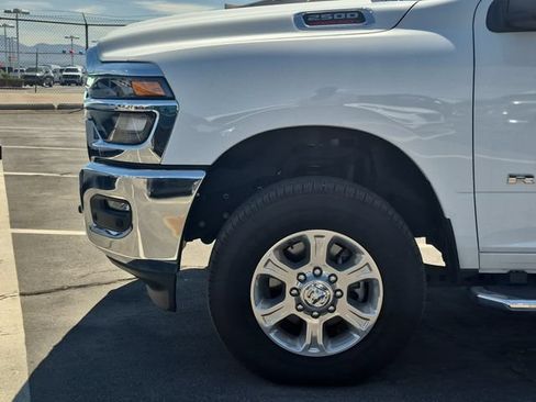 Certified 2025 RAM 2500 Big Horn AWD/4WD image 4