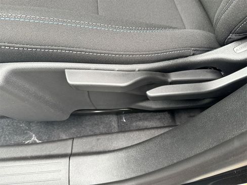 New 2026 Chevrolet Equinox EV LT image 14