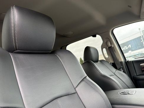 Used 2018 RAM 2500 Laramie w/ Sport Appearance Group AWD/4WD image 16