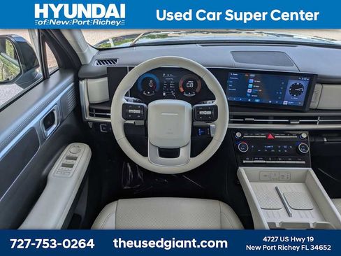 Used 2025 Hyundai Santa Fe SEL image 21