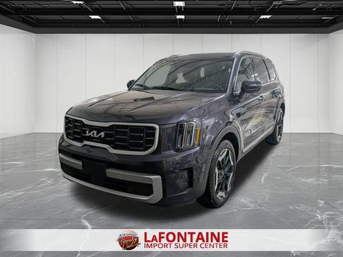 Certified 2025 Kia Telluride S AWD/4WD image 1
