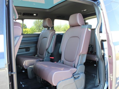 New 2025 Volkswagen ID. Buzz Pro S Plus image 14