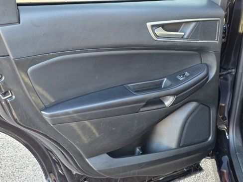 Certified 2023 Ford Edge SEL image 29