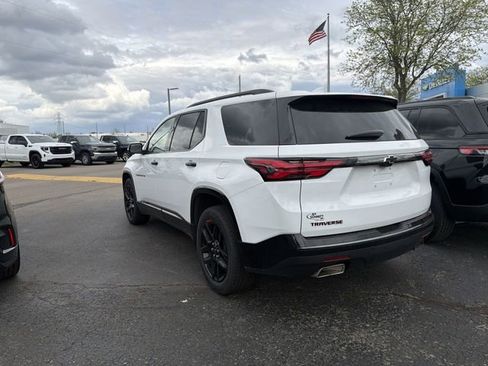 Used 2023 Chevrolet Traverse Premier w/ Redline Edition image 15