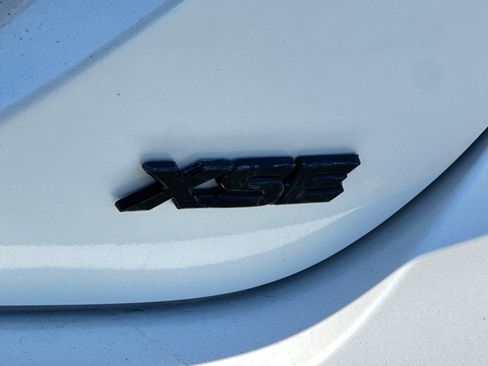 Used 2023 Toyota Camry XSE FWD image 21