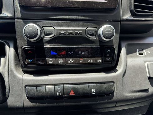 Used 2026 RAM ProMaster 2500 w/ Convenience Group FWD image 29