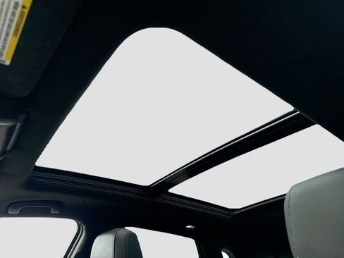 Used 2022 Cadillac XT5 Premium Luxury w/ Technology Package image 19