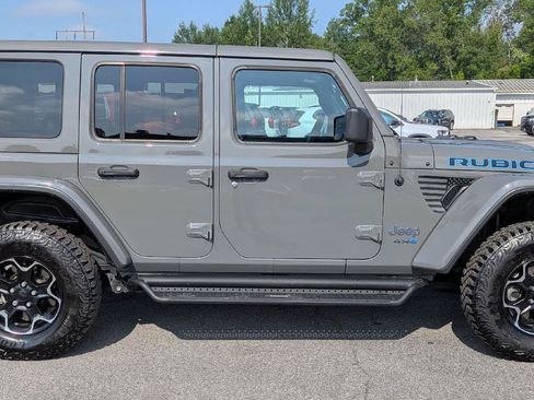 Used 2021 Jeep Wrangler Unlimited Rubicon 4xe w/ Steel Bumper Group AWD/4WD image 5