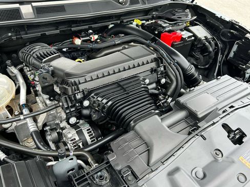 Used 2023 Lincoln Corsair AWD w/ Equipment Group 101A image 13