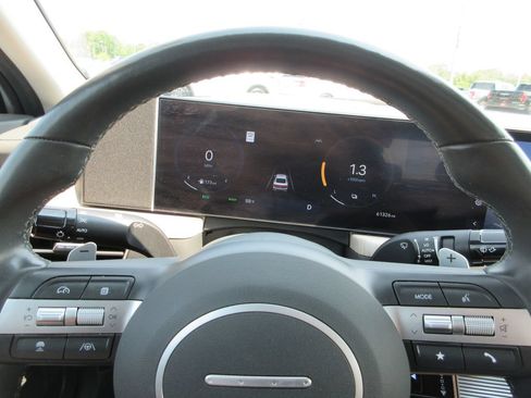 Used 2025 Hyundai Sonata Limited FWD image 29