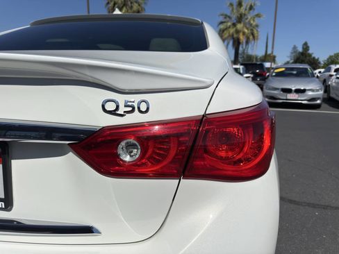Used 2014 INFINITI Q50 Premium w/ Navigation Package RWD image 28