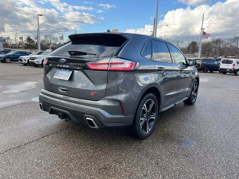 Certified 2023 Ford Edge ST image 4