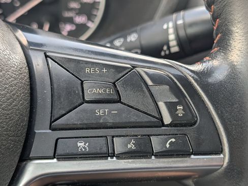 Used 2024 Nissan Sentra SR FWD image 17