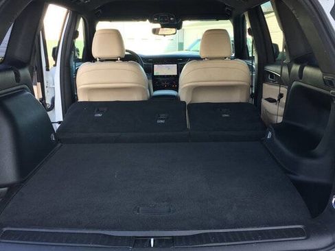 Used 2023 Jeep Grand Cherokee Limited image 30