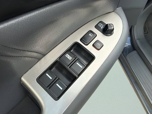 Used 2005 Honda Accord EX-L image 22
