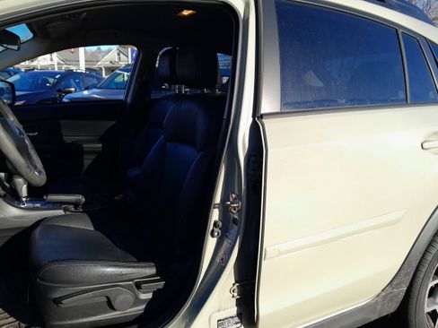 Used 2013 Subaru Crosstrek 2.0i Limited image 12