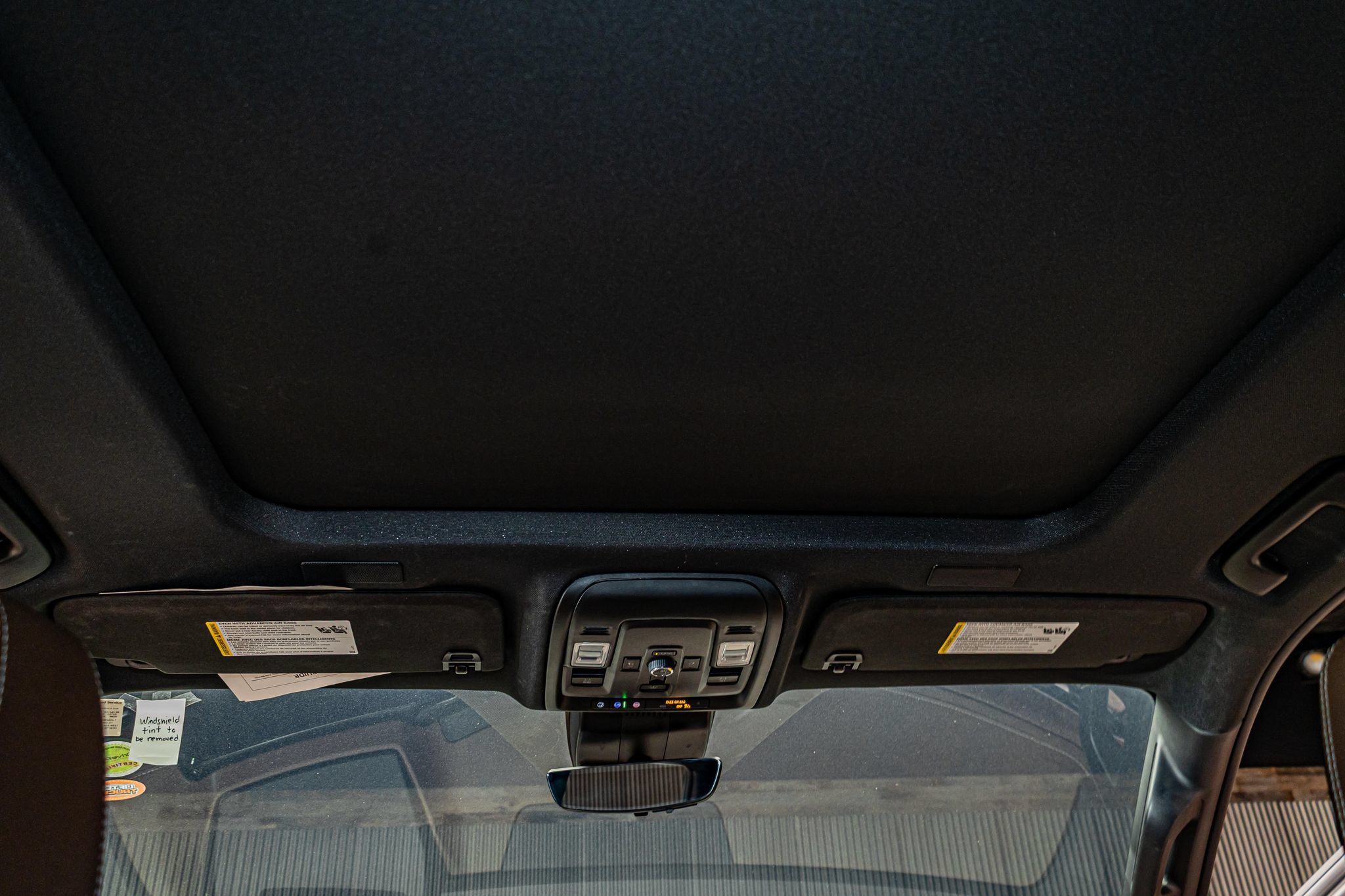 Used 2025 Chevrolet Tahoe High Country AWD/4WD image 20