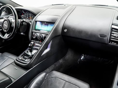 Used 2021 Jaguar F-TYPE R-Dynamic image 19