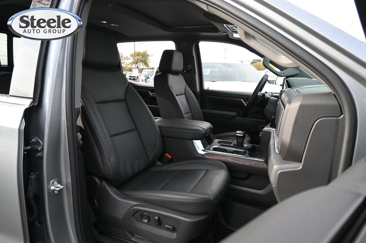Used 2026 GMC Sierra 1500 SLT AWD/4WD image 25