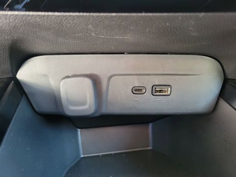 Used 2025 Chevrolet Trax ACTIV w/ Driver Confidence Package image 30