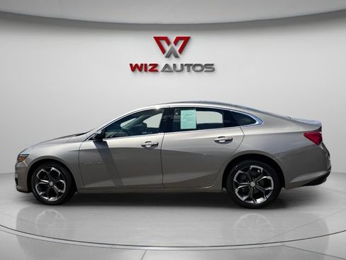 Used 2023 Chevrolet Malibu LT w/ Driver Confidence Package FWD image 2