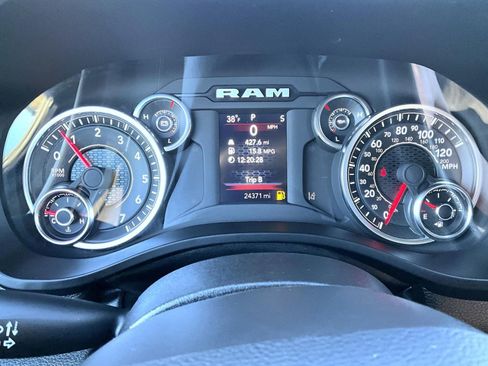 Used 2025 RAM 1500 Big Horn image 15